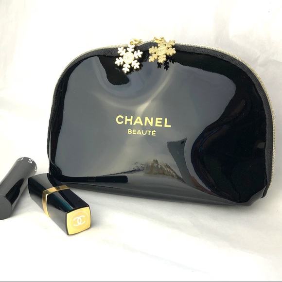 chanel beaute makeup bag